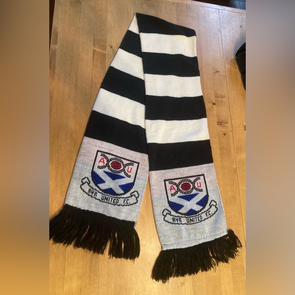 Ayr United Football Club Booster Scarf - Picture 3 of 3